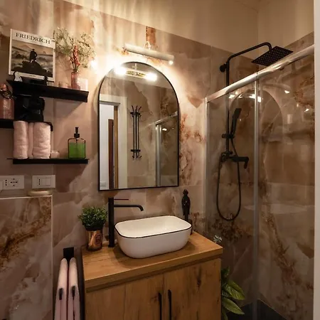 Apartman Amazhome - Il Rifugio Degli Artisti