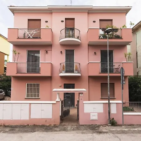 Amazhome - Il Rifugio Degli Artisti Apartman